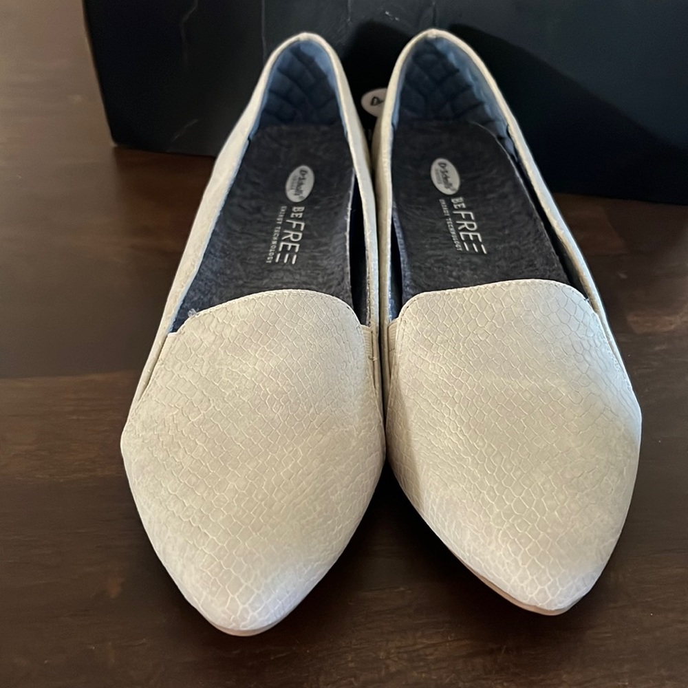 New Dr. Scholls flats